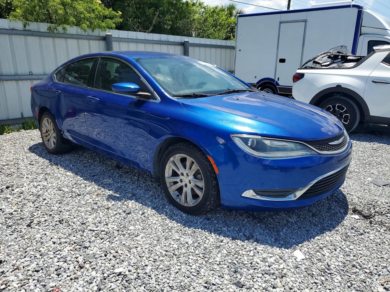 2016 CHRYSLER 200