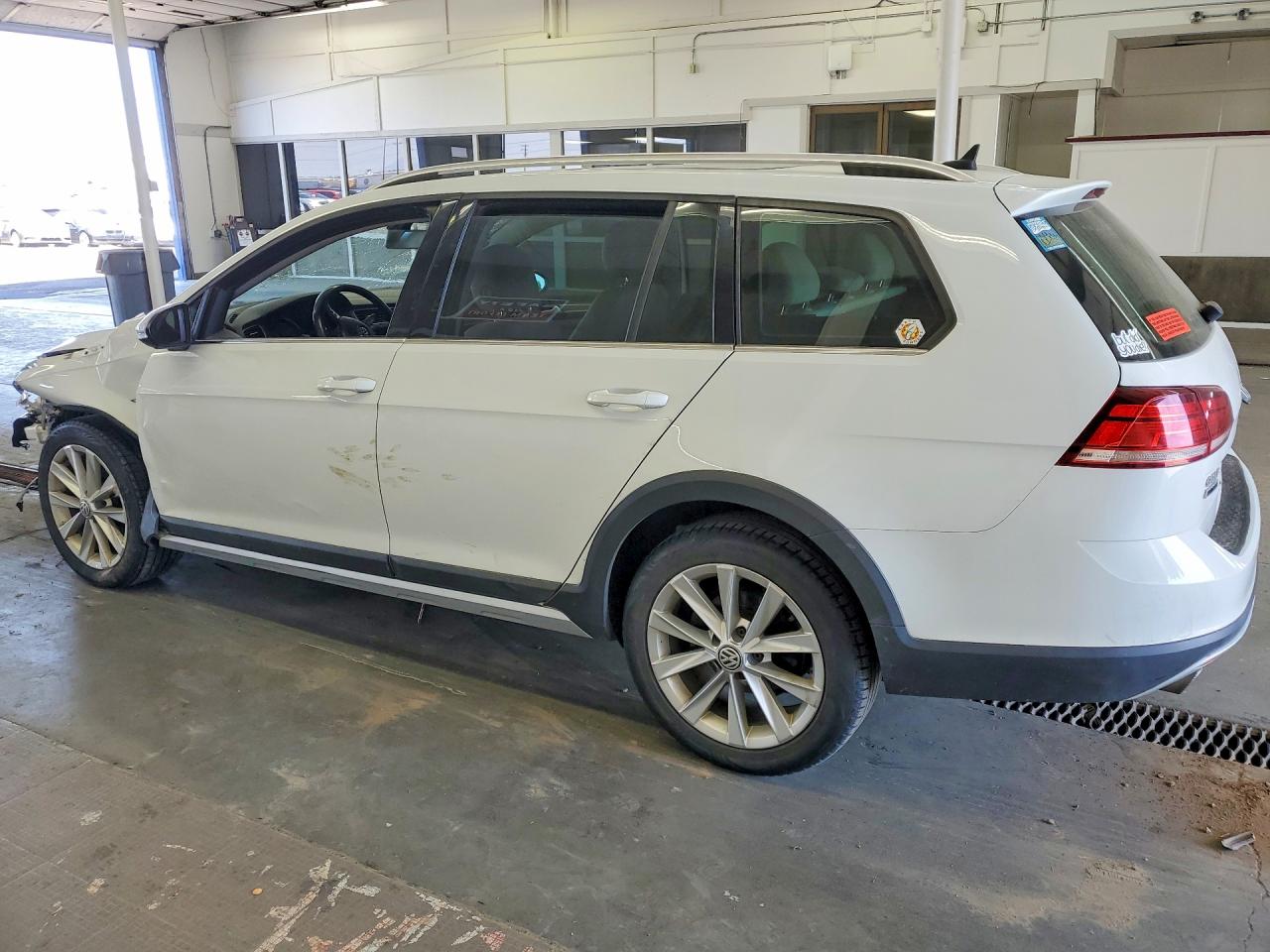 2018 VOLKSWAGEN GOLF