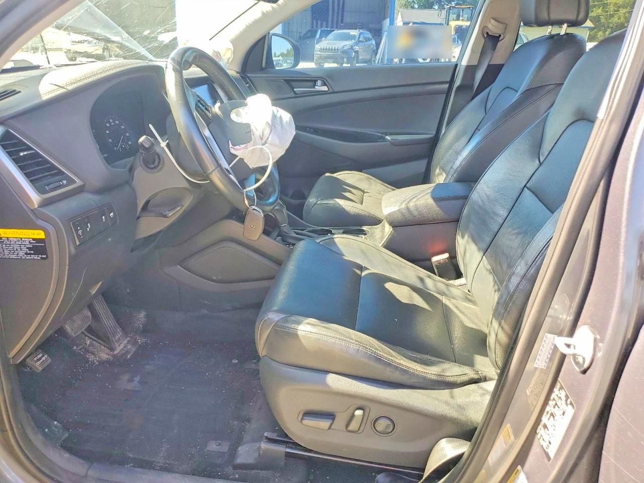 2016 HYUNDAI TUCSON