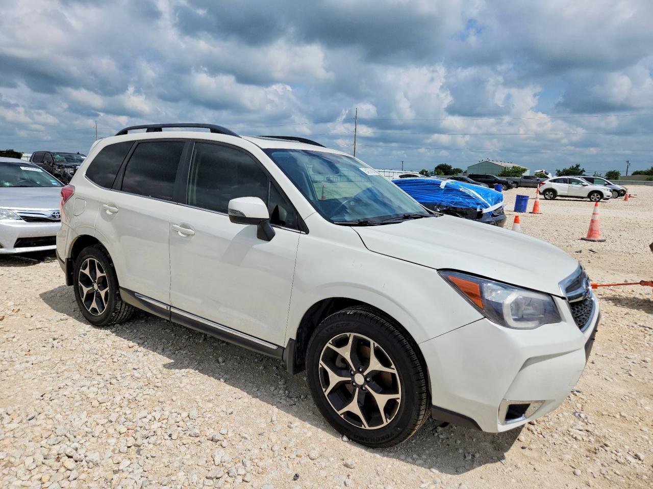 2015 SUBARU FORESTER