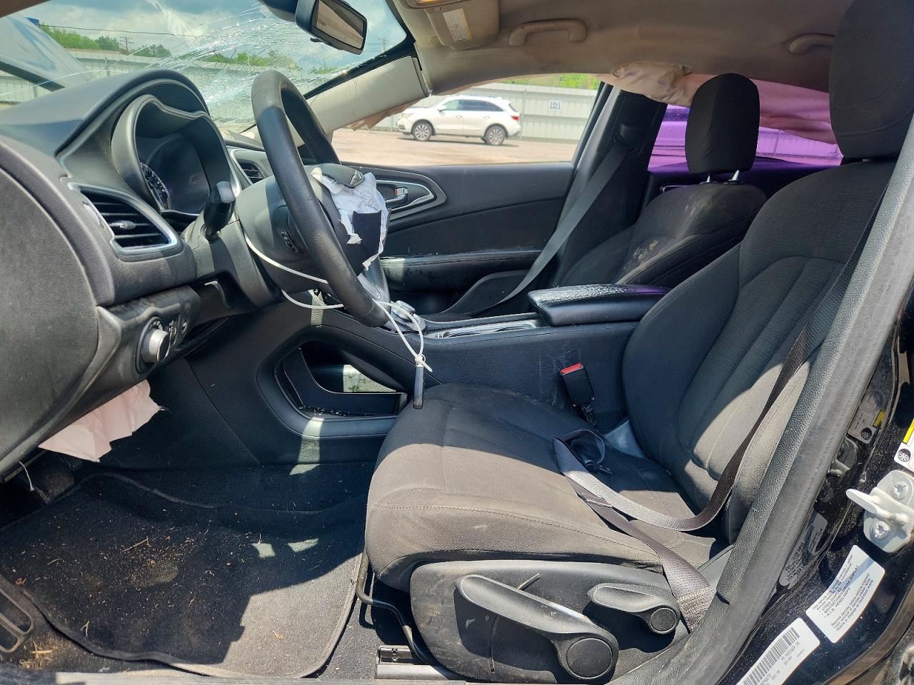 2015 CHRYSLER 200
