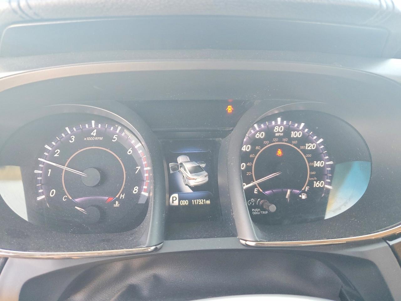 2015 TOYOTA AVALON