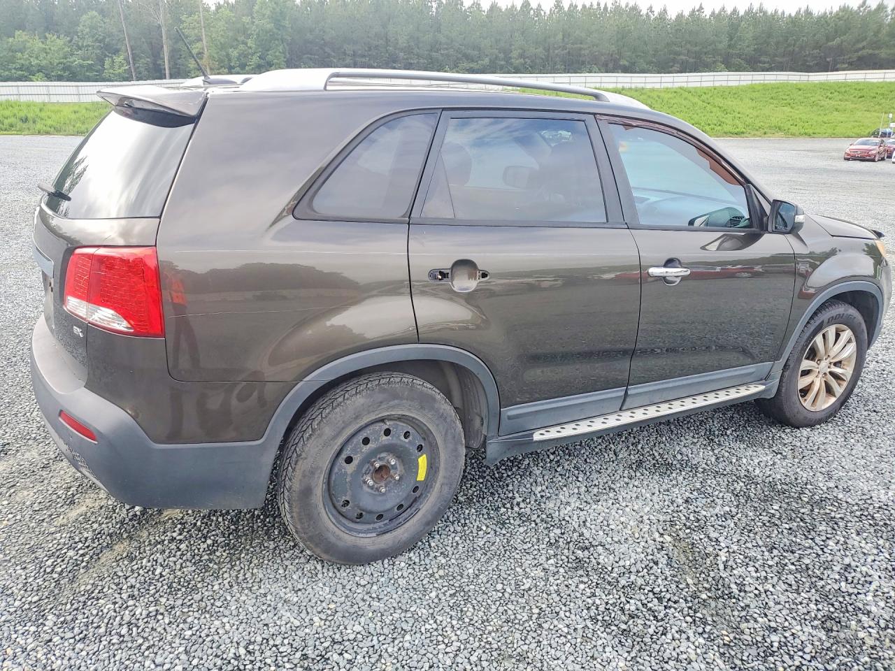2011 KIA SORENTO