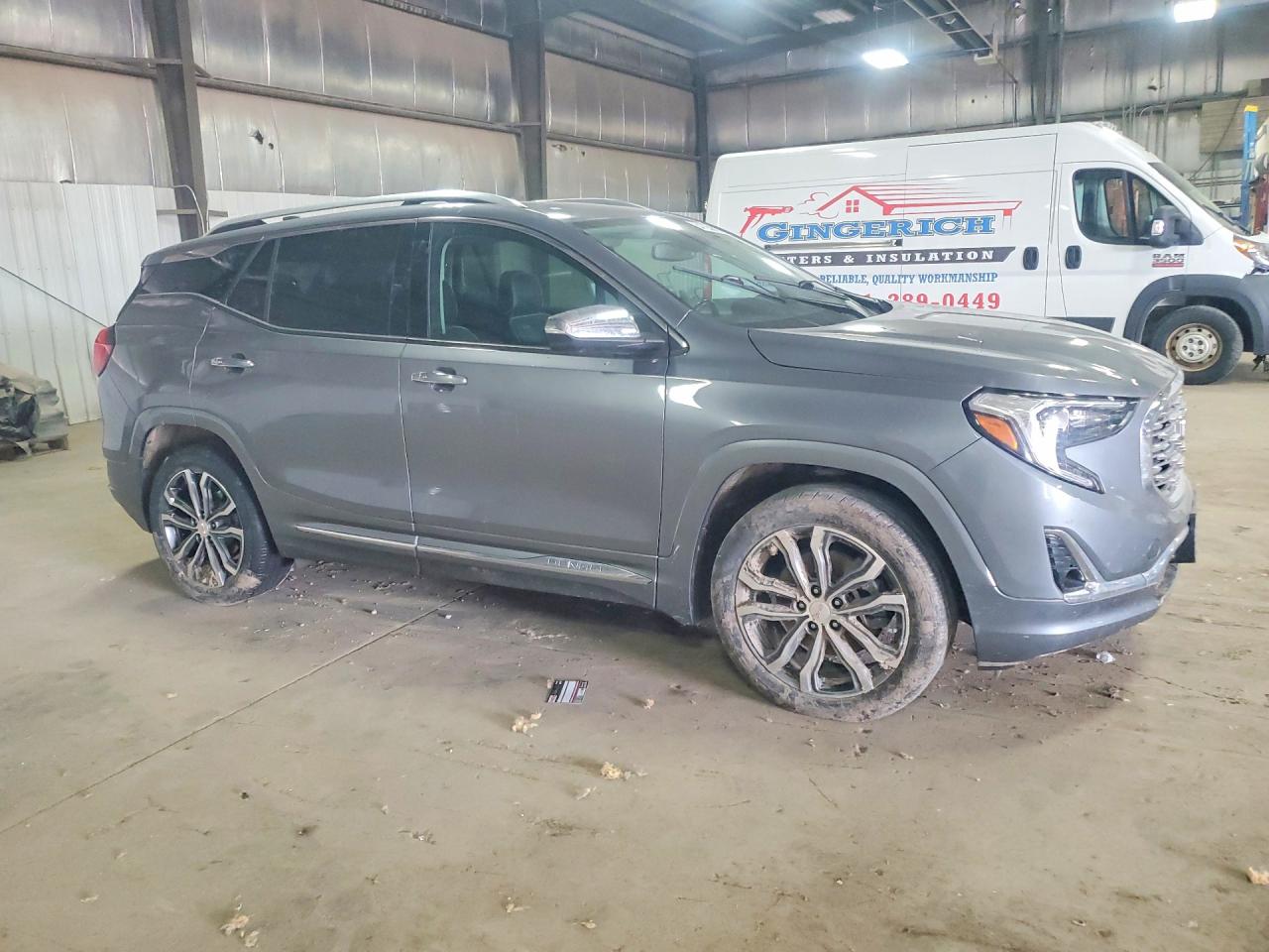 2020 GMC TERRAIN