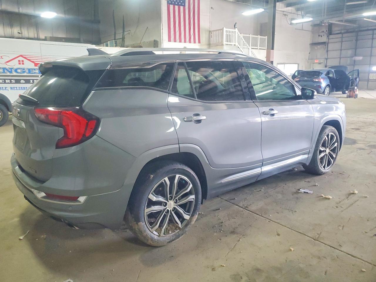 2020 GMC TERRAIN