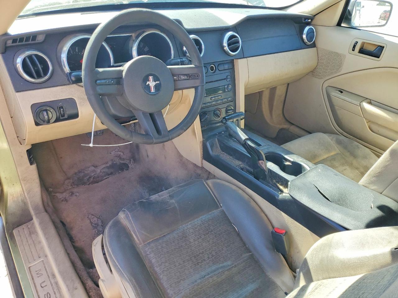 2005 FORD MUSTANG