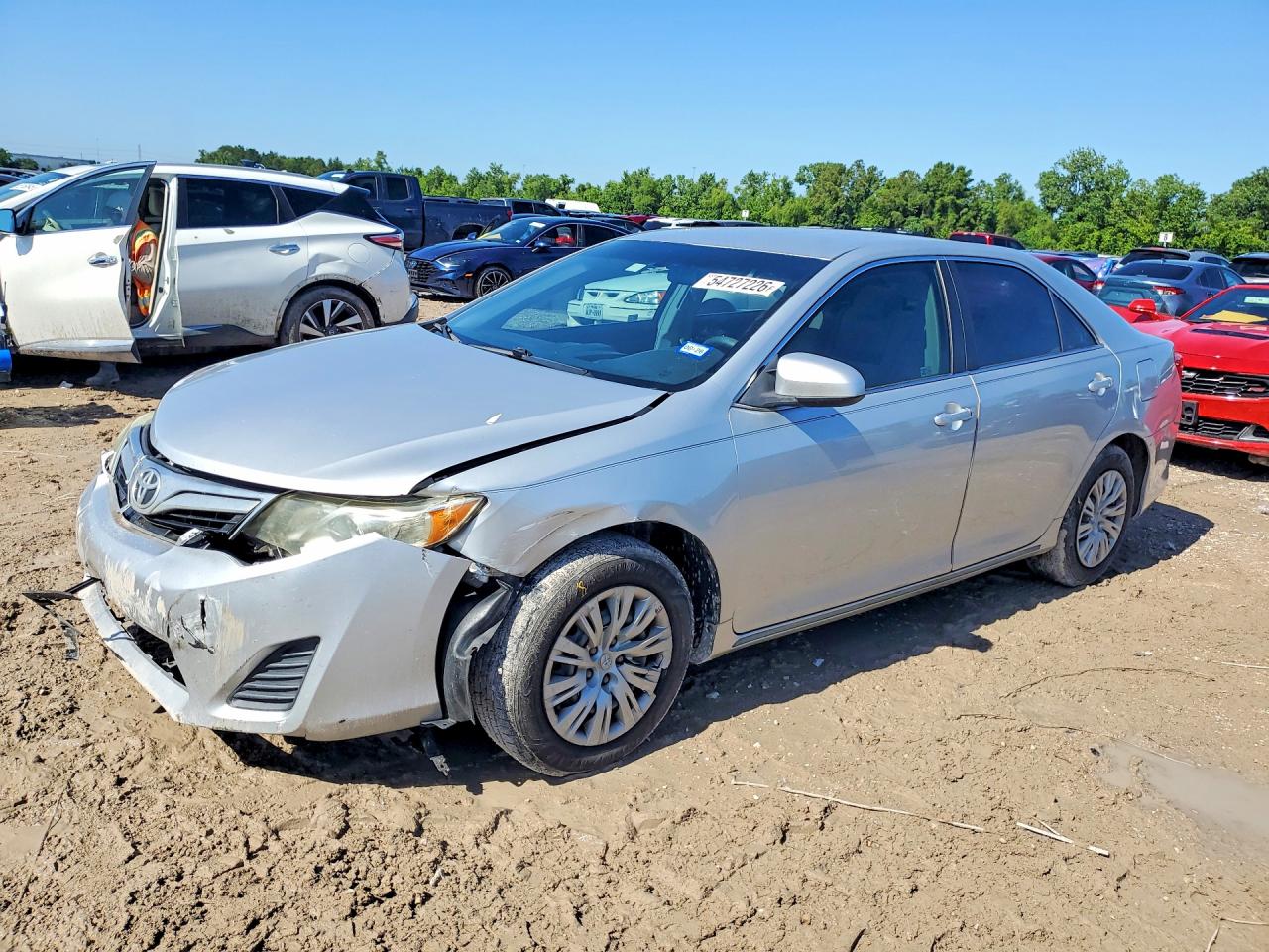 2014 TOYOTA CAMRY
