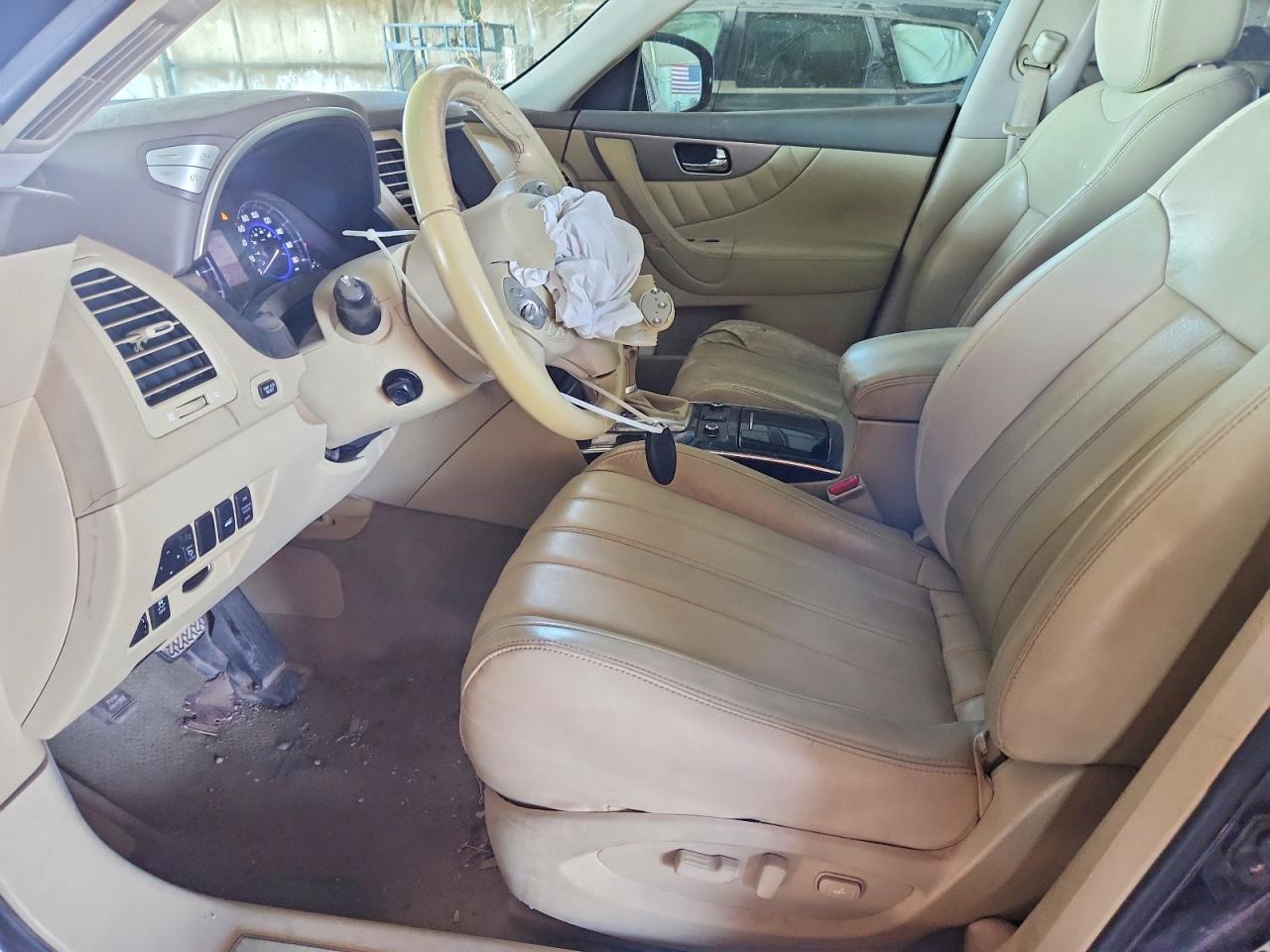 2012 INFINITI FX35