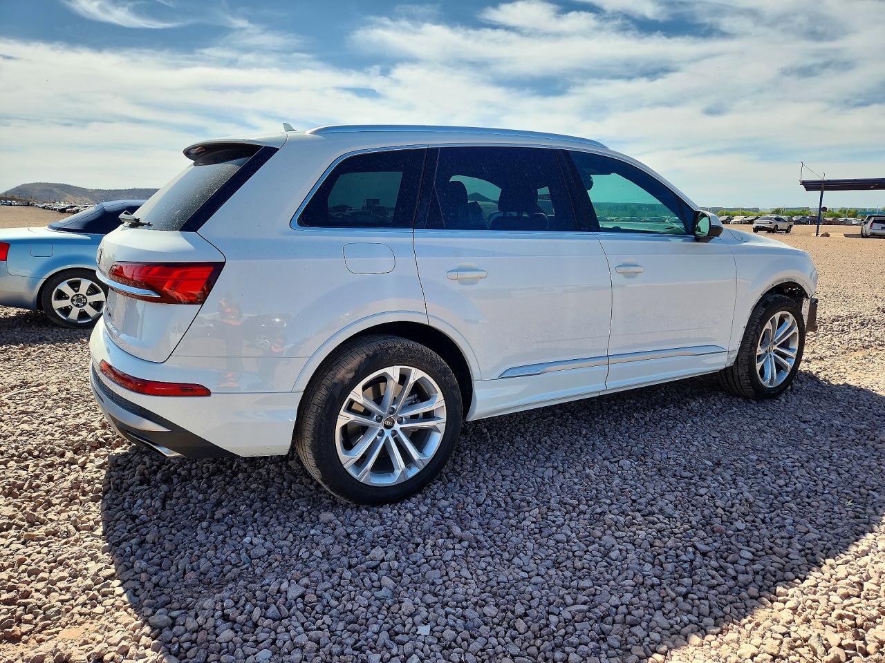 2025 AUDI Q7