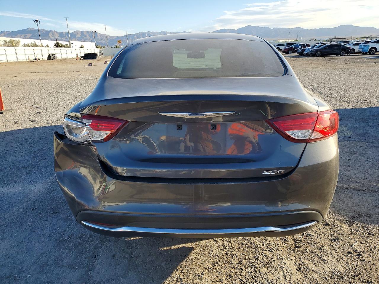 2015 CHRYSLER 200