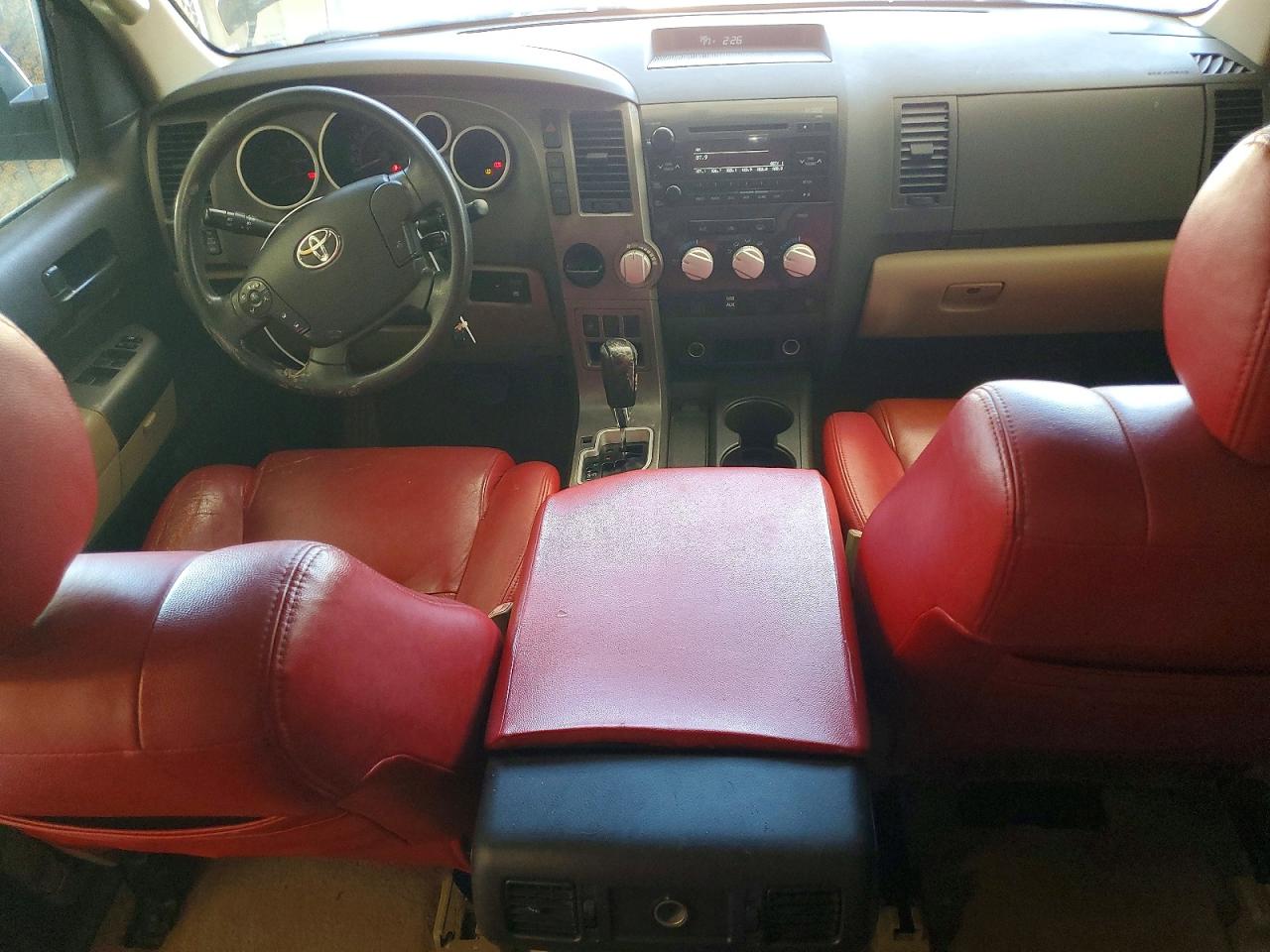 2010 TOYOTA TUNDRA