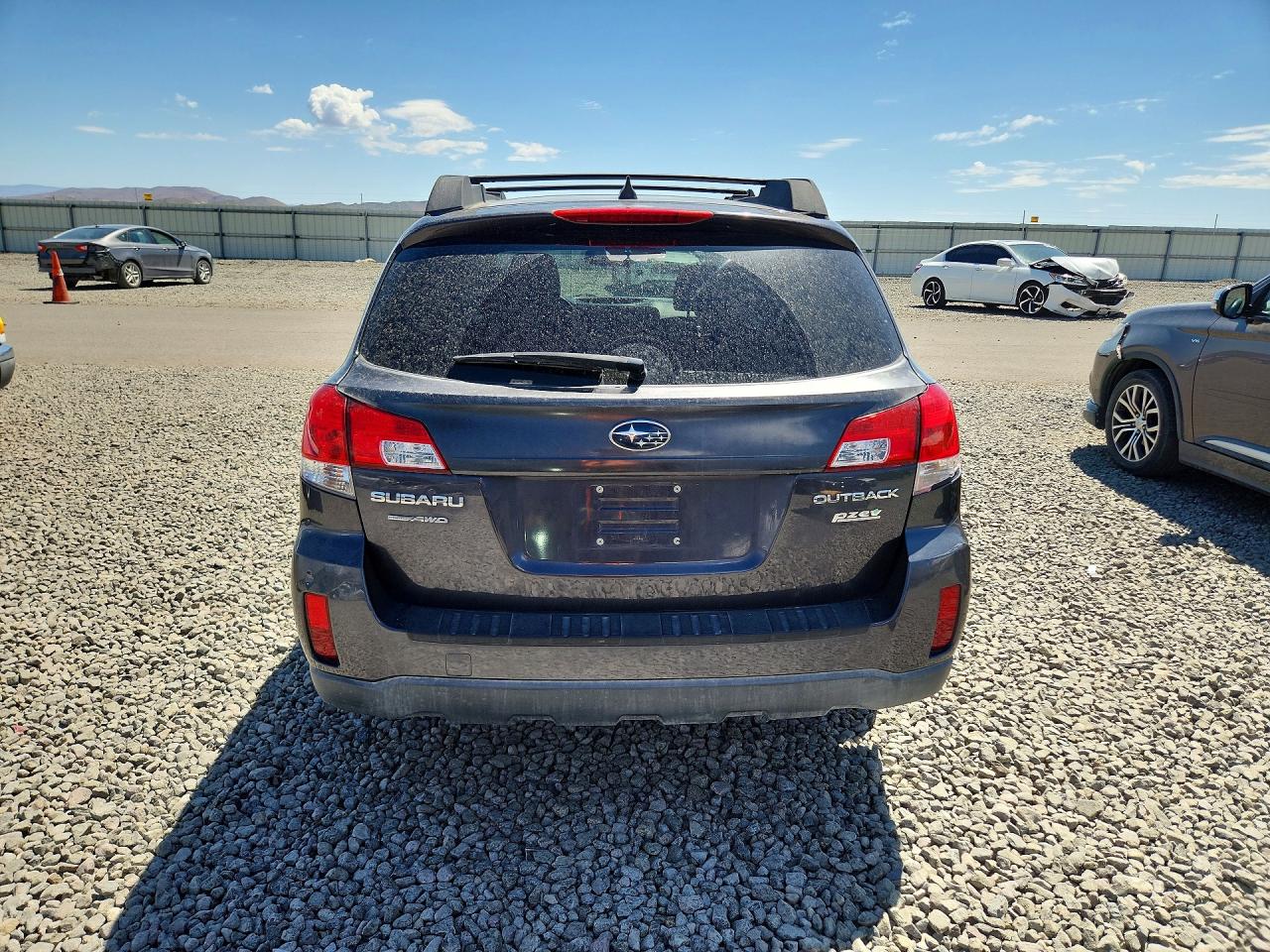 2012 SUBARU OUTBACK