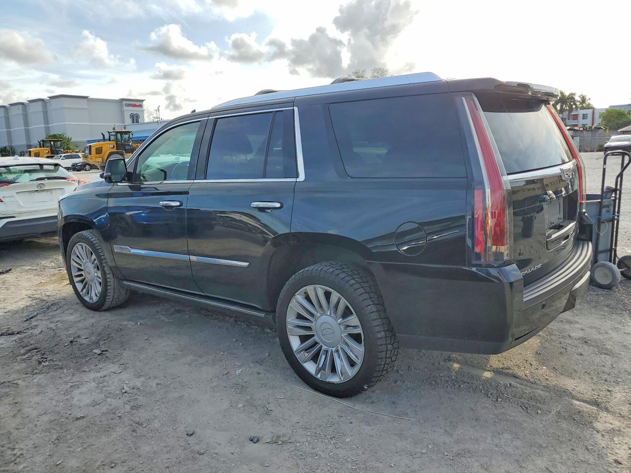 2015 CADILLAC ESCALADE