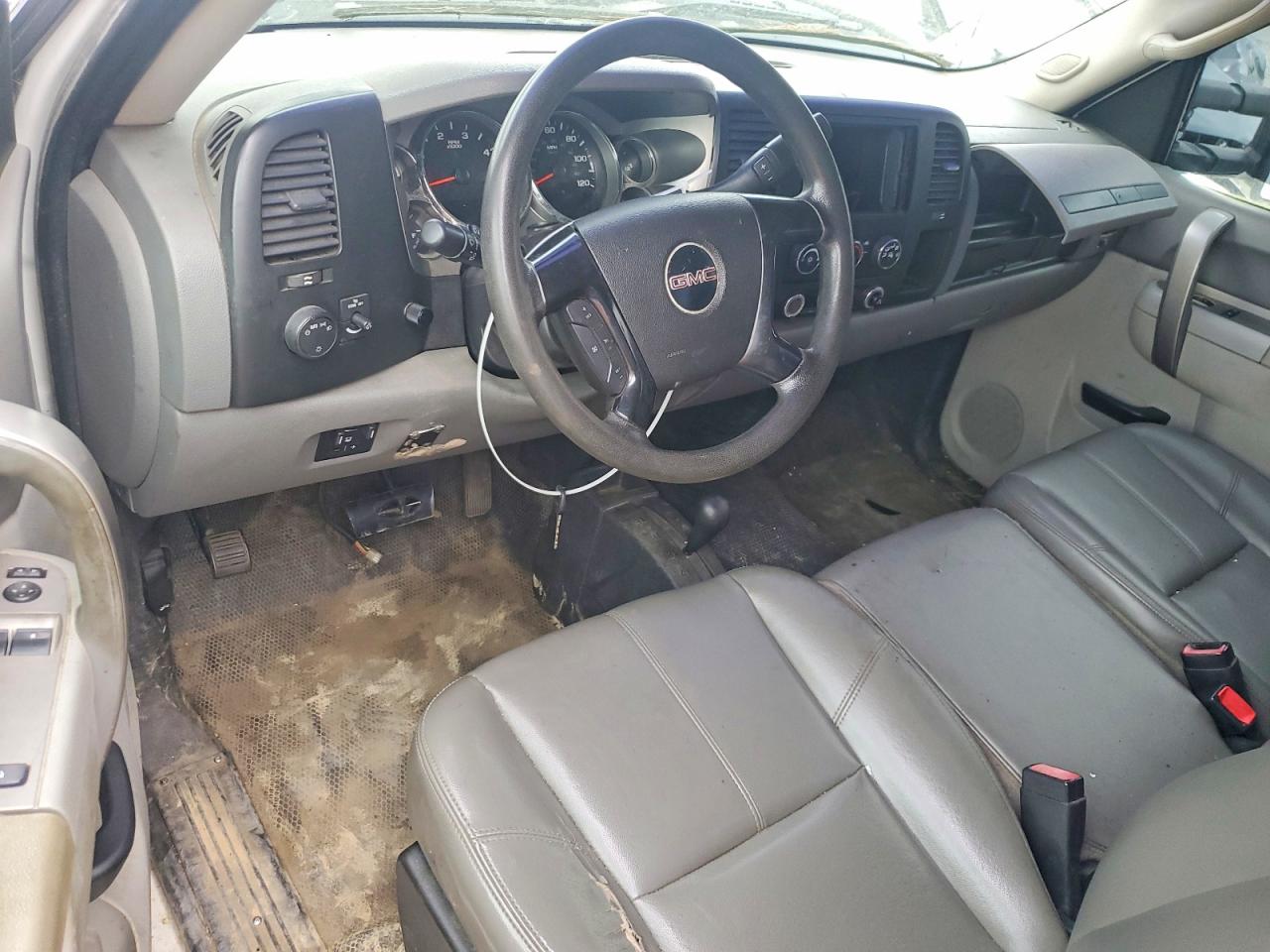 2010 GMC SIERRA