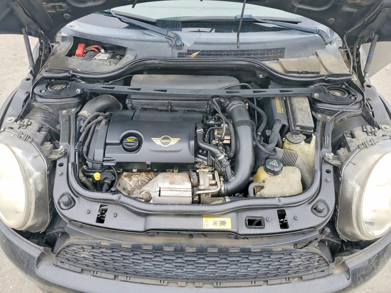 2011 MINI COOPER