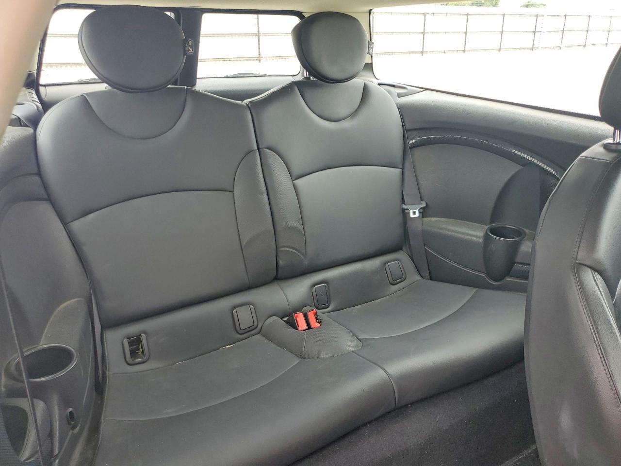 2011 MINI COOPER