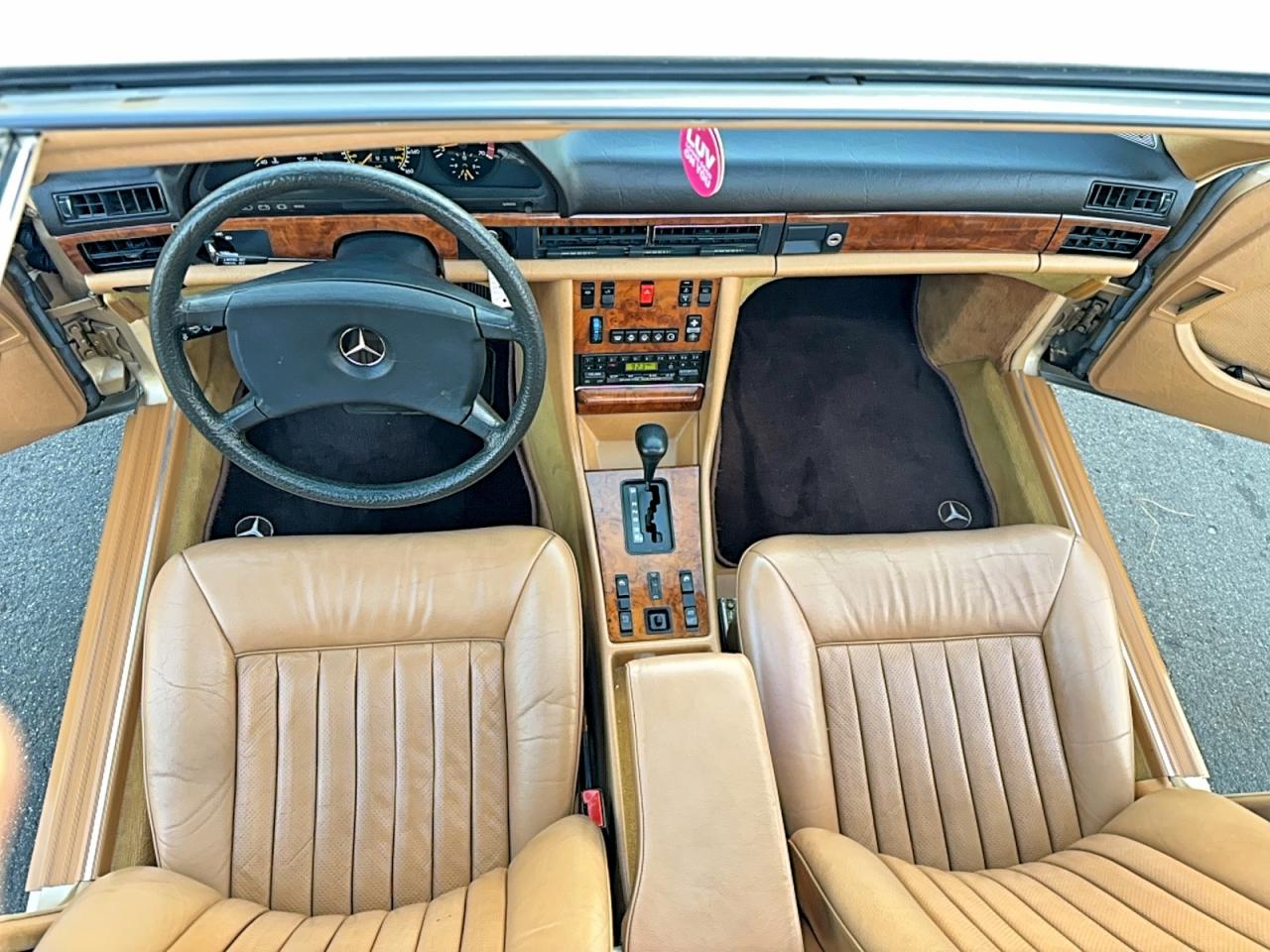 1983 MERCEDES-BENZ 380-CLASS