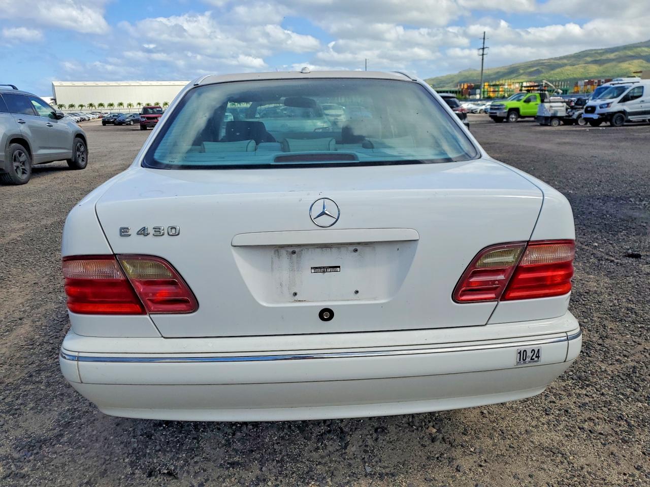 2000 MERCEDES-BENZ E-CLASS