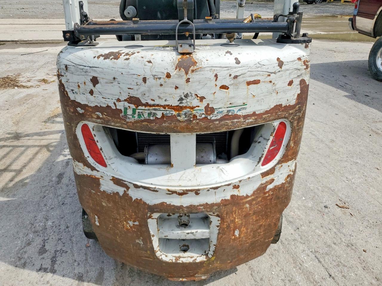 2016 UNICARIERS FORKLIFT