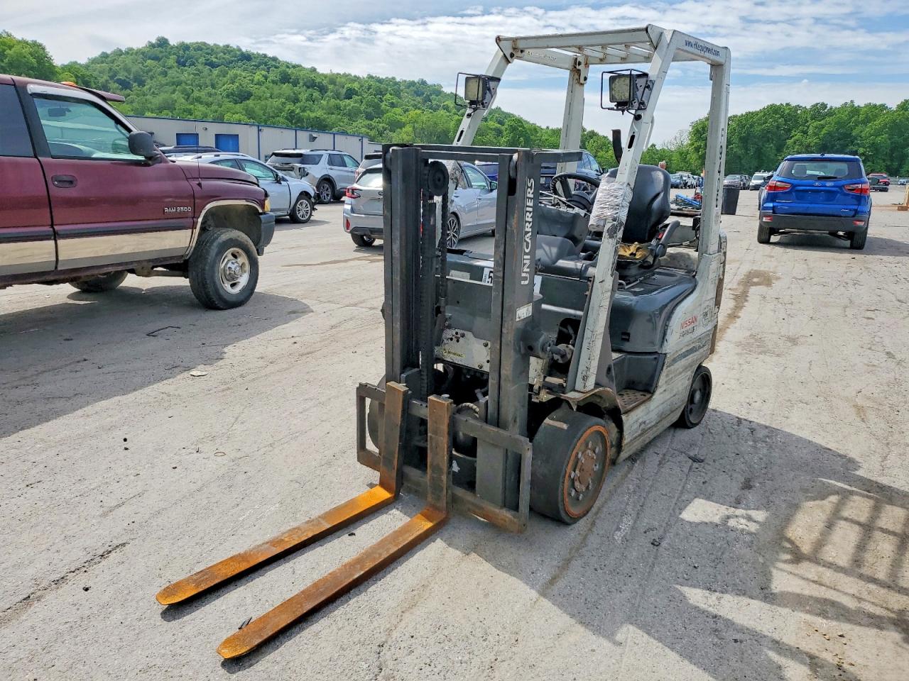 2016 UNICARIERS FORKLIFT