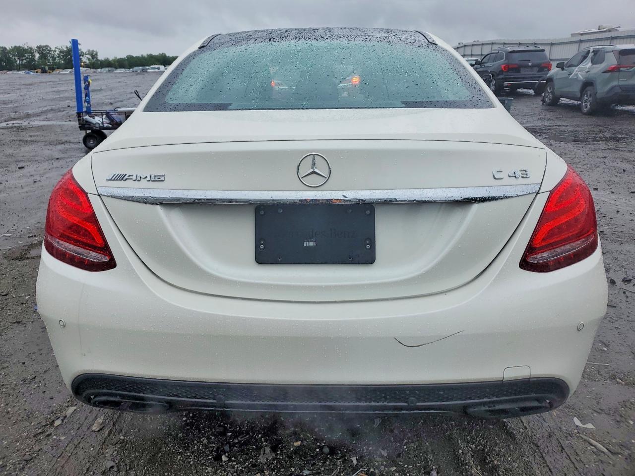 2018 MERCEDES-BENZ C-CLASS