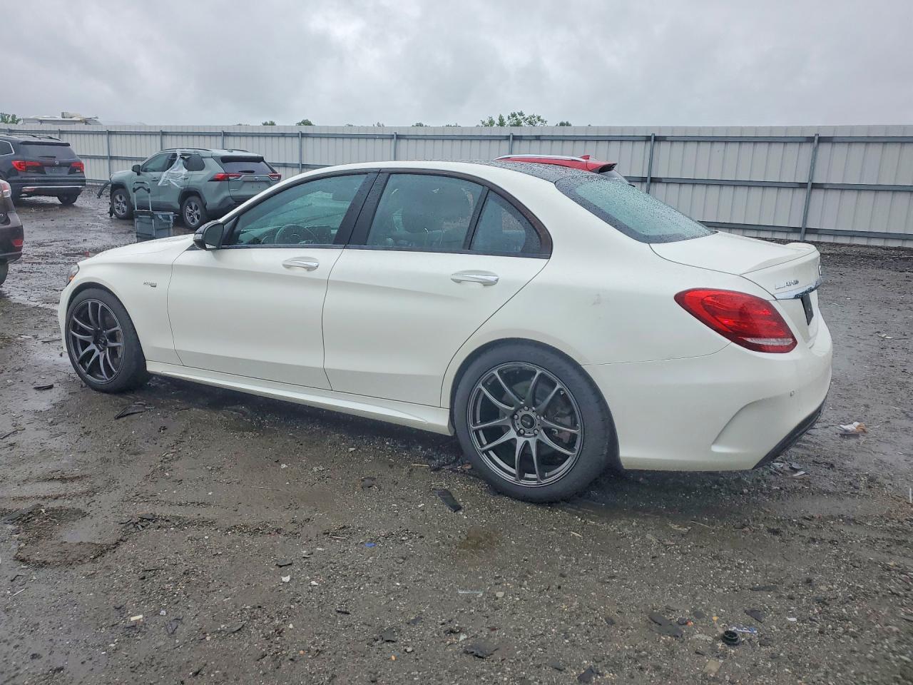 2018 MERCEDES-BENZ C-CLASS