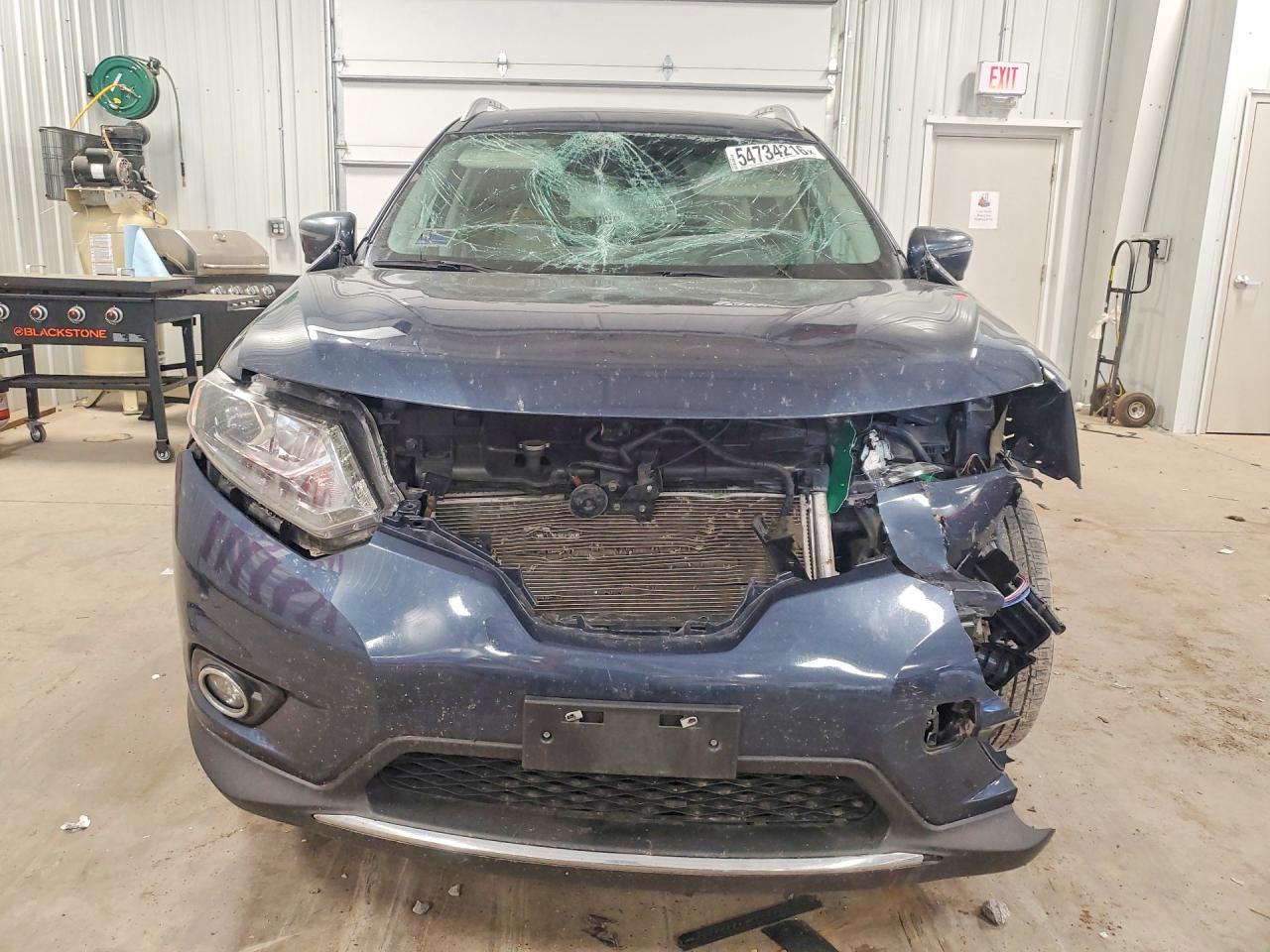 2016 NISSAN ROGUE