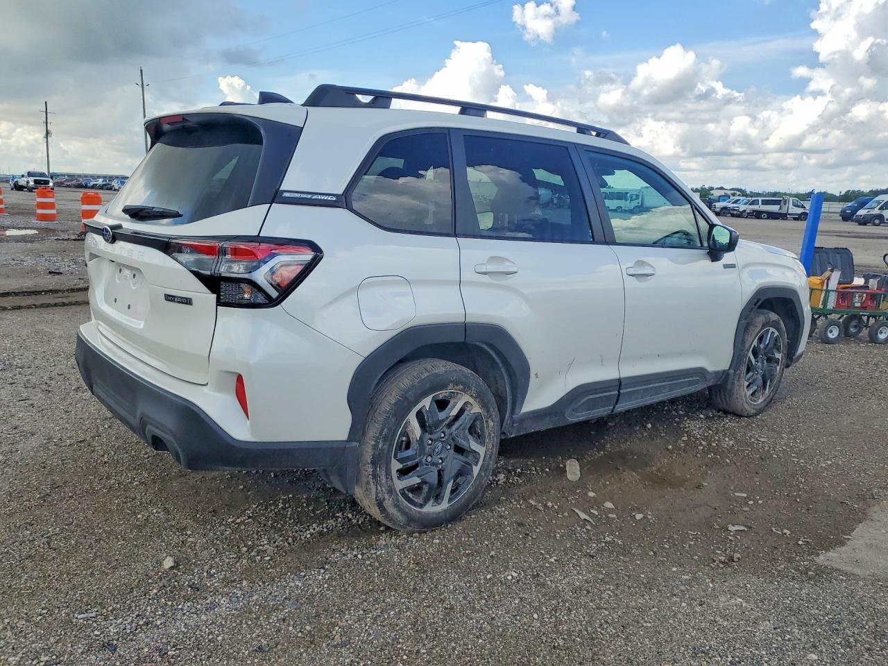 2025 SUBARU FORESTER