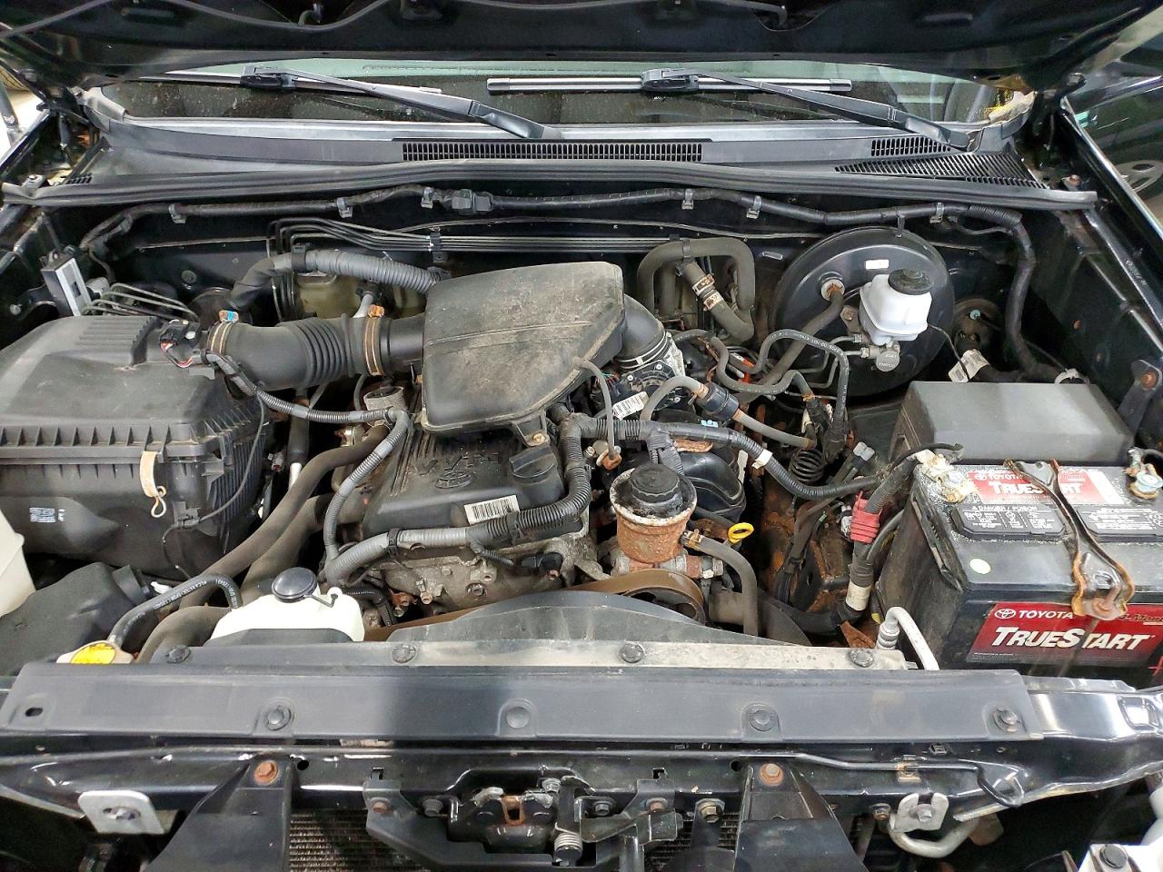 2013 TOYOTA TACOMA