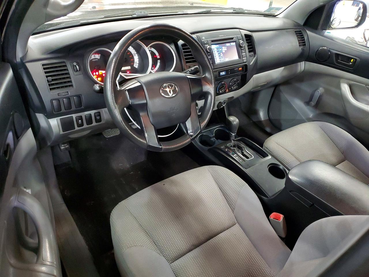 2013 TOYOTA TACOMA