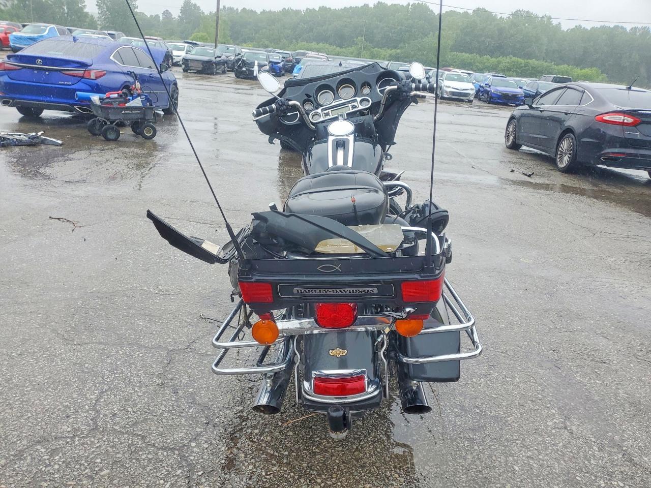 2009 HARLEY DAVIDSON FL