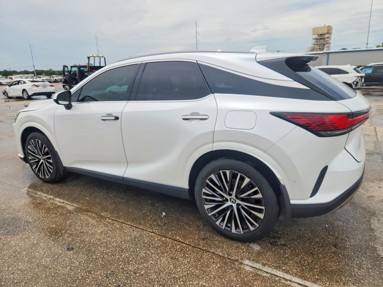 2023 LEXUS RX350