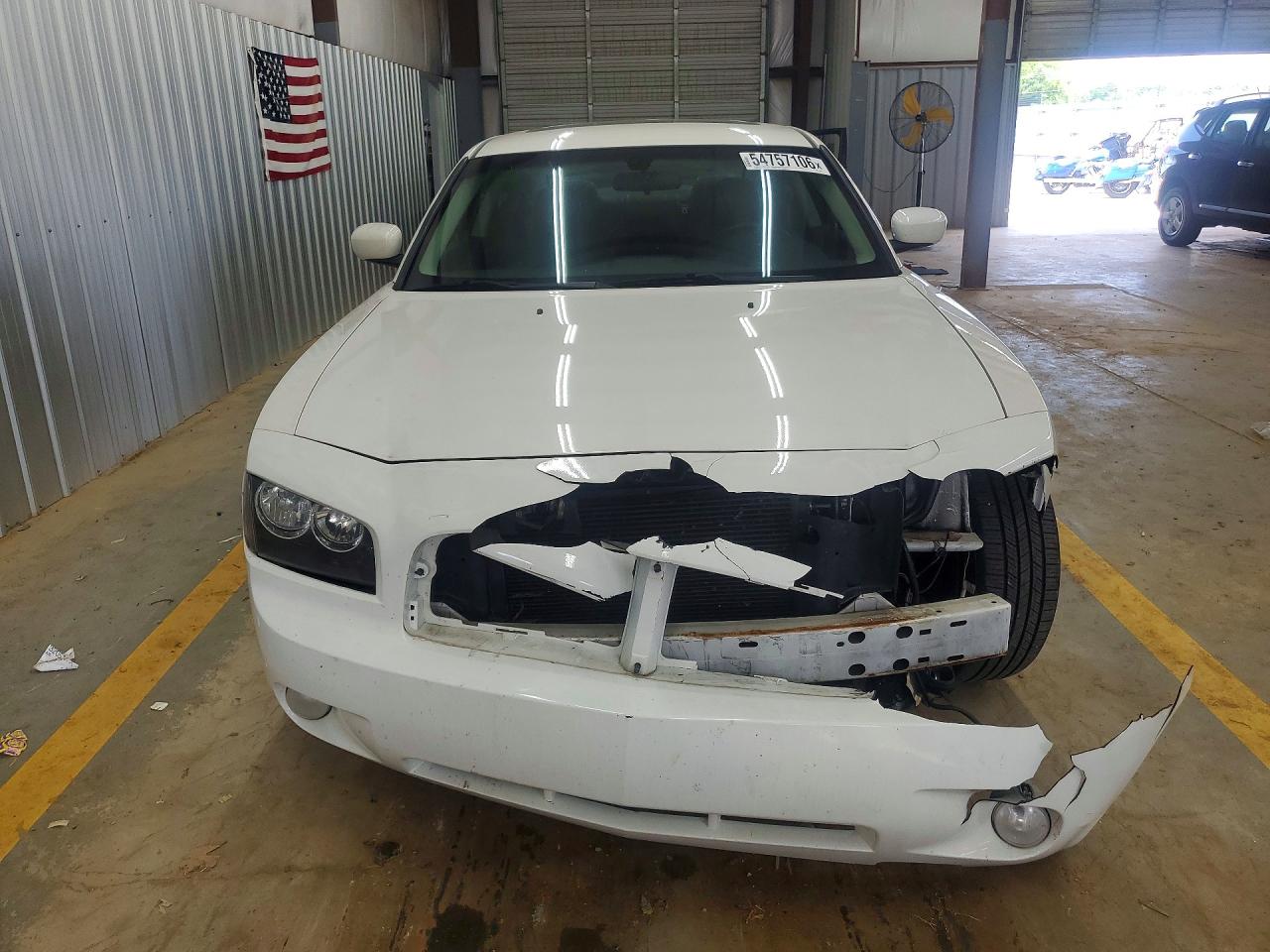 2010 DODGE CHARGER