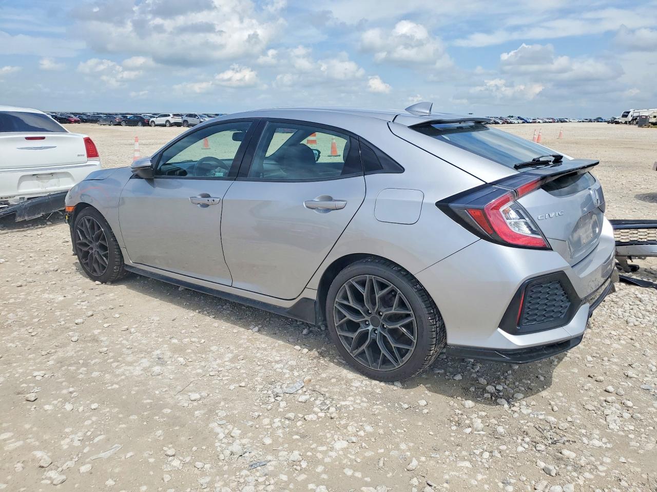 2018 HONDA CIVIC