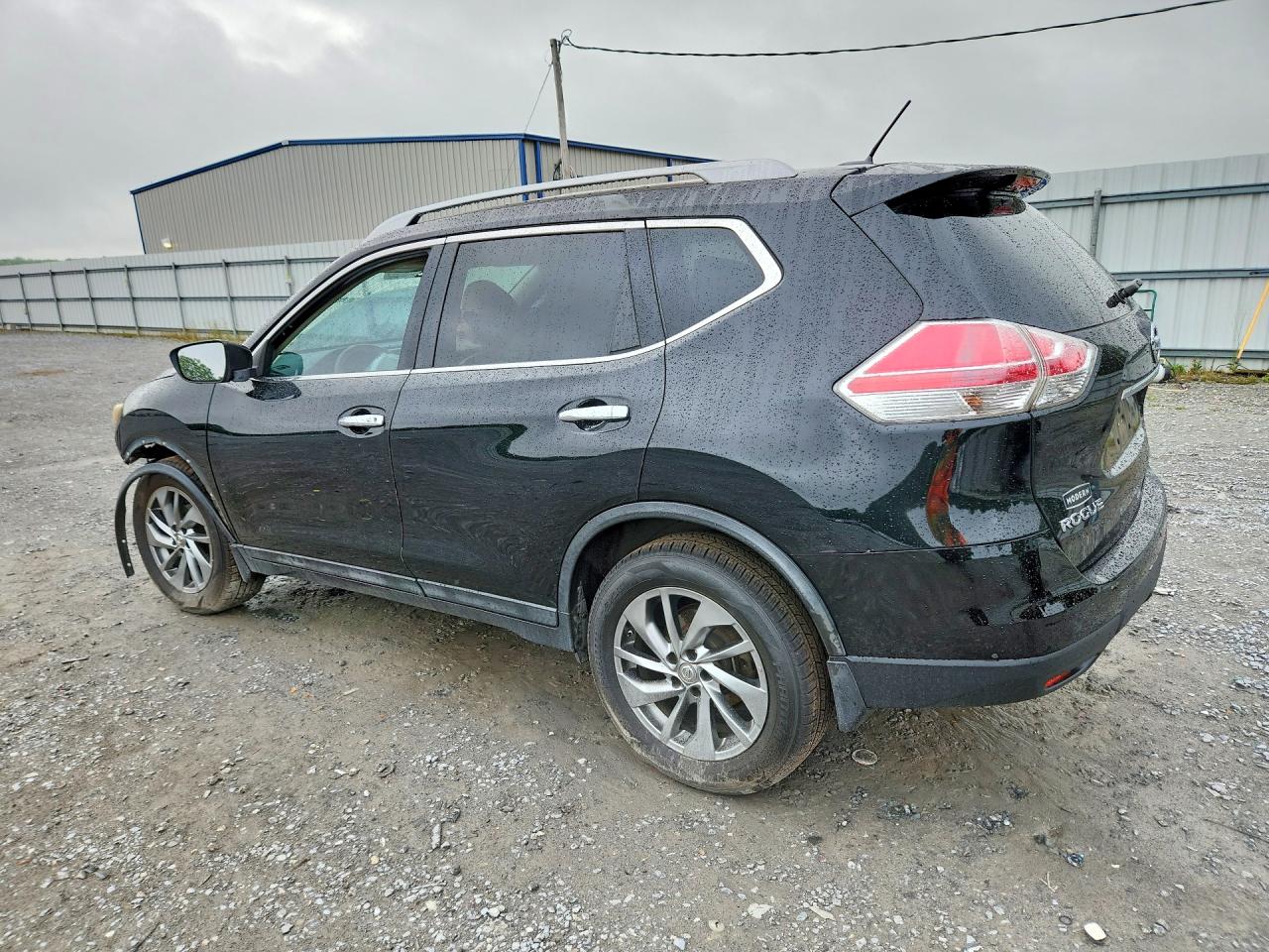 2015 NISSAN ROGUE