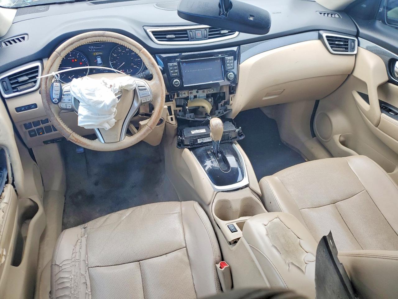 2015 NISSAN ROGUE