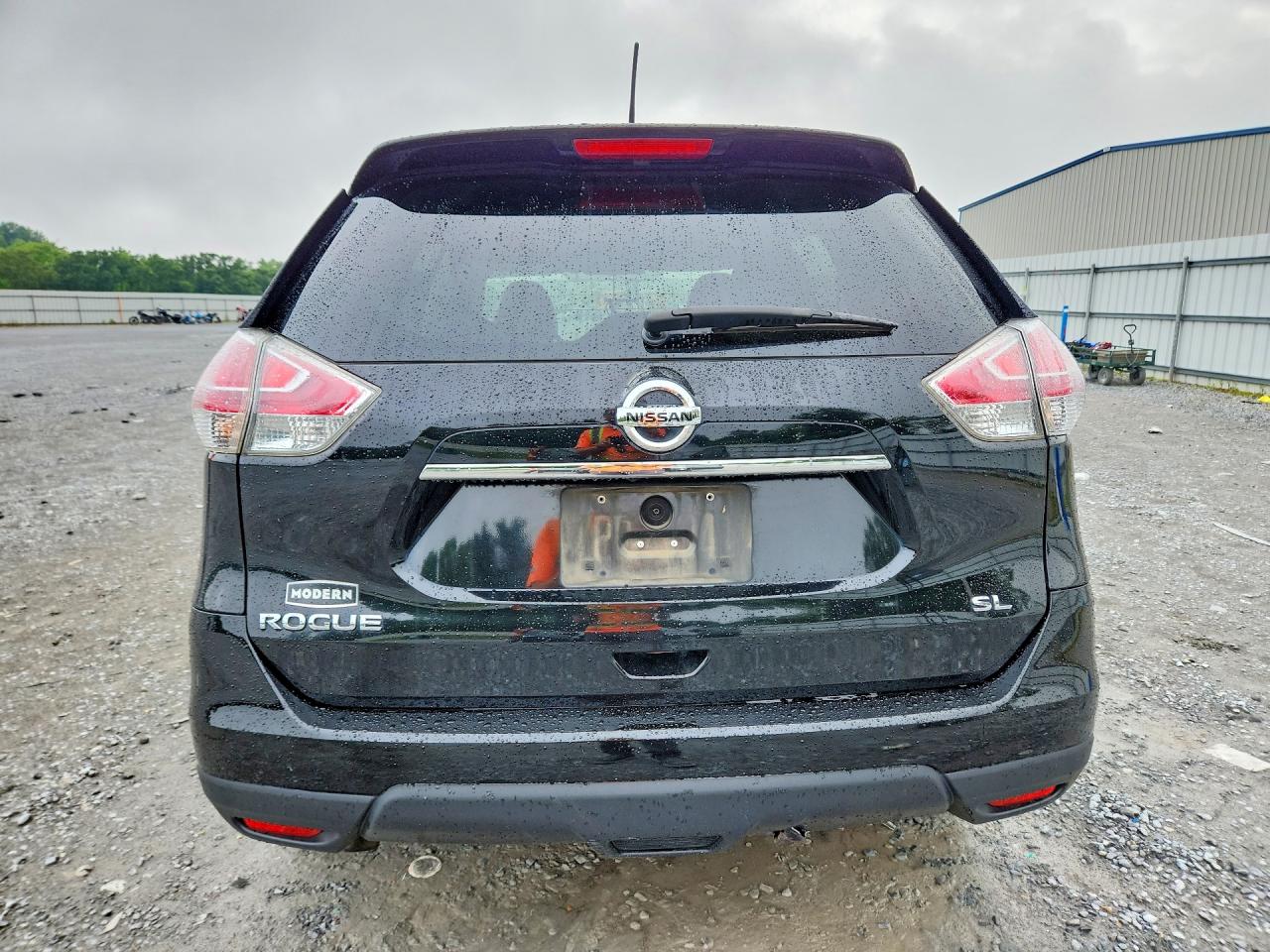 2015 NISSAN ROGUE