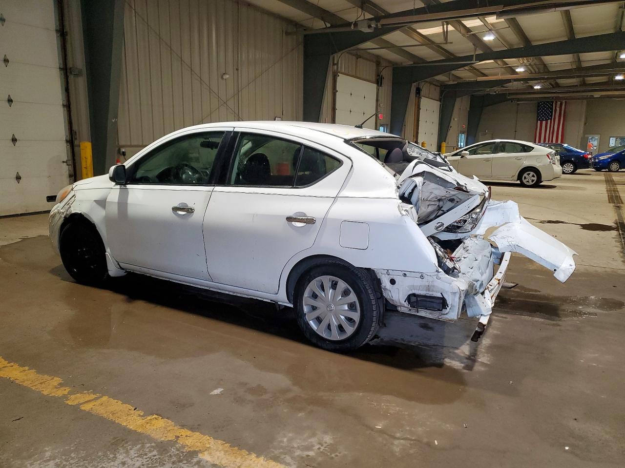 2014 NISSAN VERSA