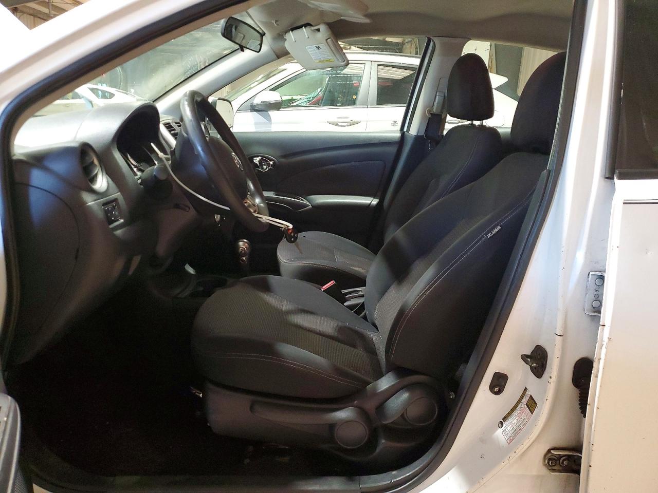 2014 NISSAN VERSA