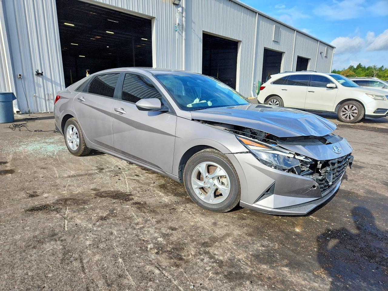 2022 HYUNDAI ELANTRA