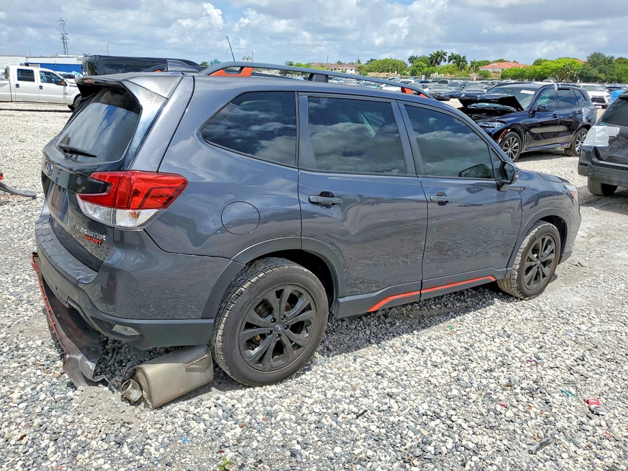 2020 SUBARU FORESTER