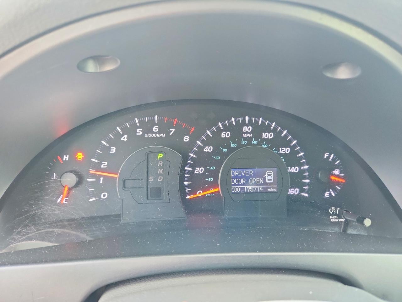 2011 TOYOTA CAMRY