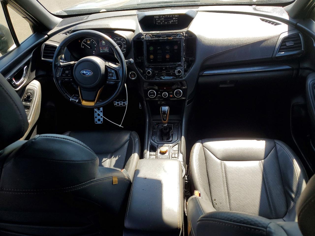 2022 SUBARU FORESTER