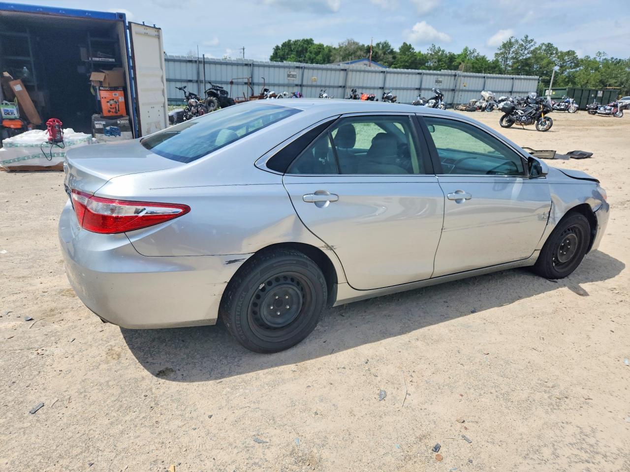 2017 TOYOTA CAMRY