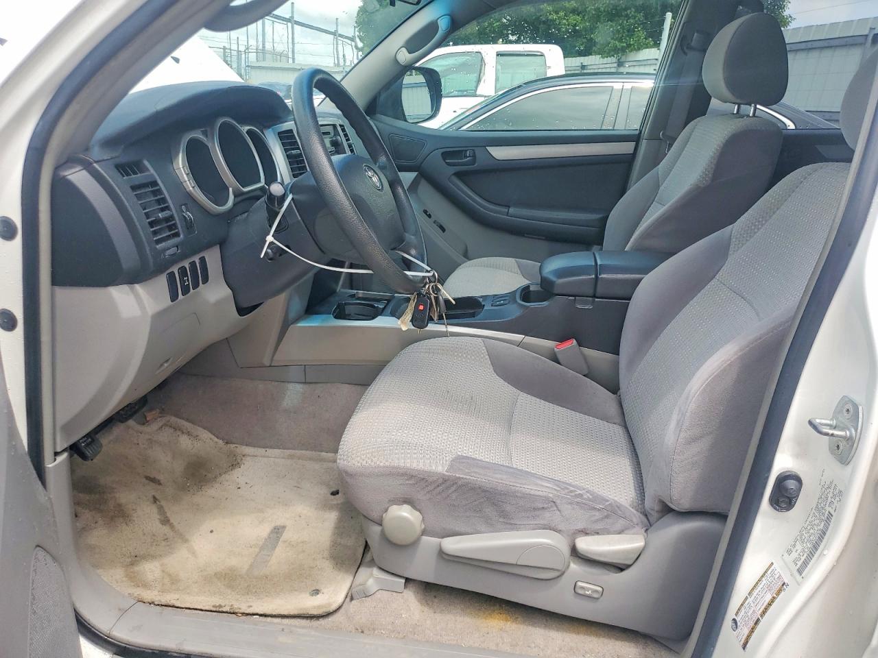 2004 TOYOTA 4RUNNER