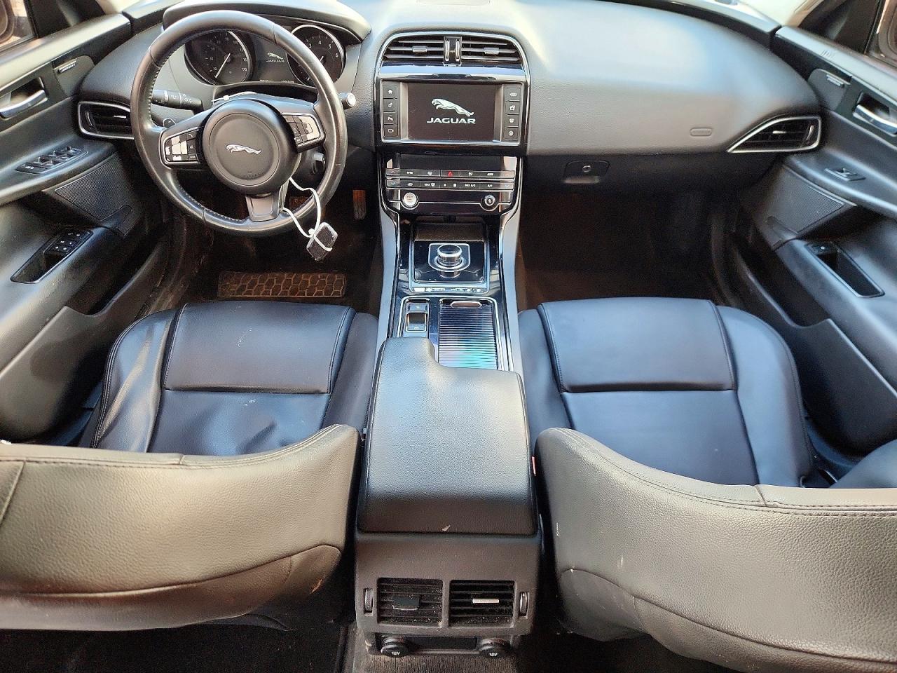 2018 JAGUAR XE