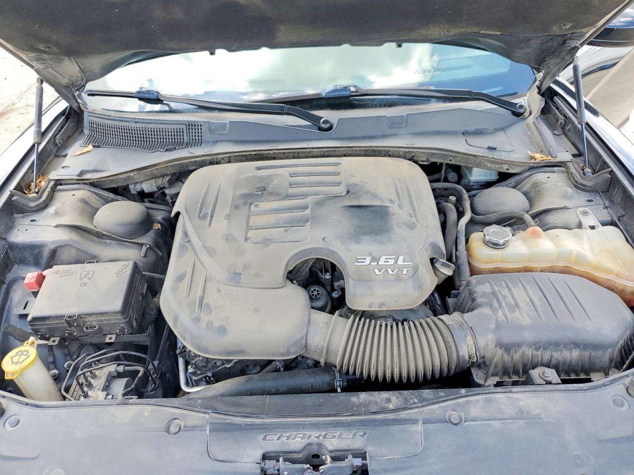 2019 DODGE CHARGER