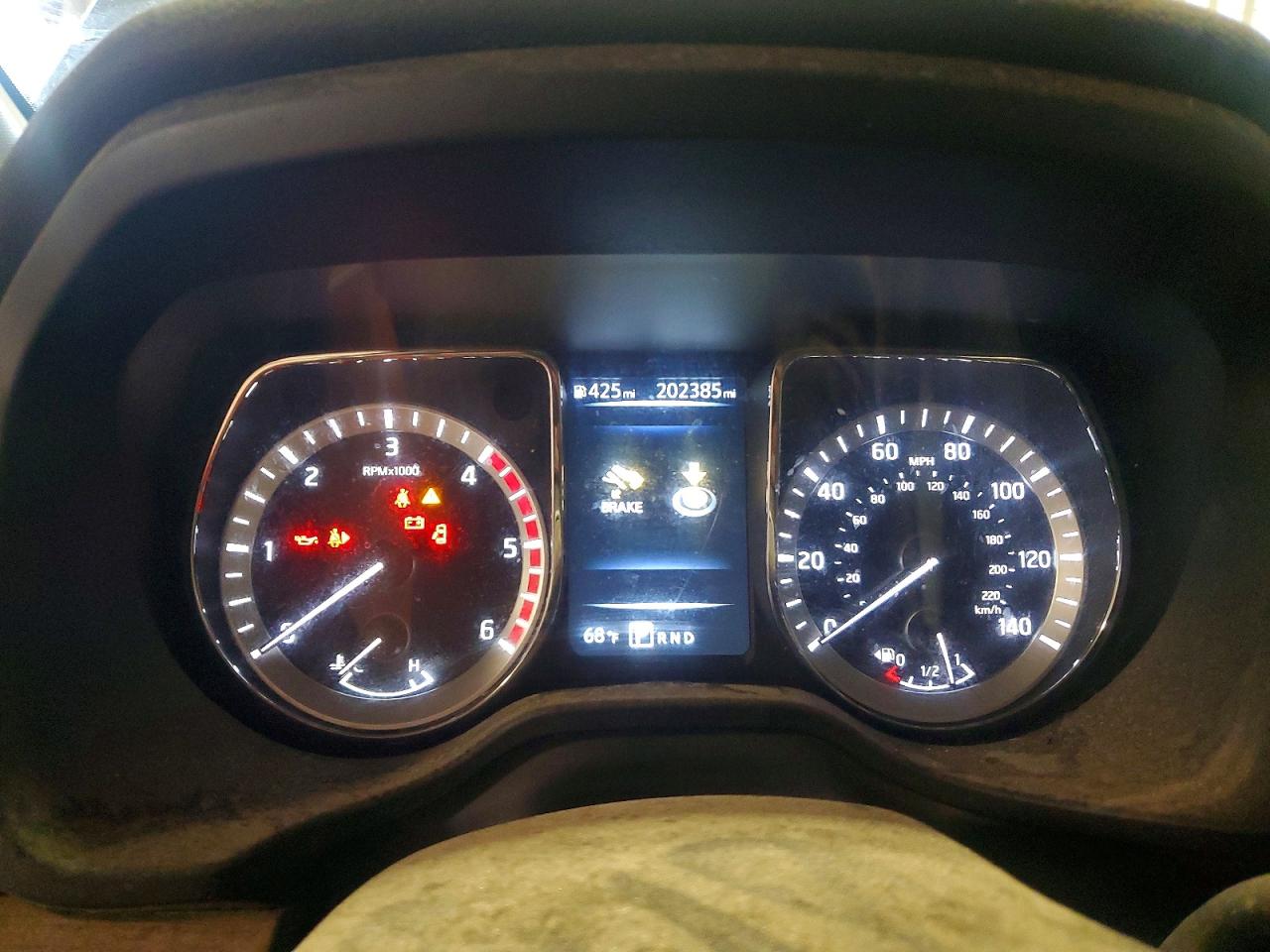 2016 NISSAN TITAN
