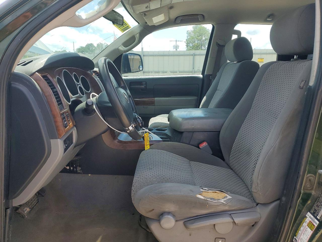 2011 TOYOTA TUNDRA