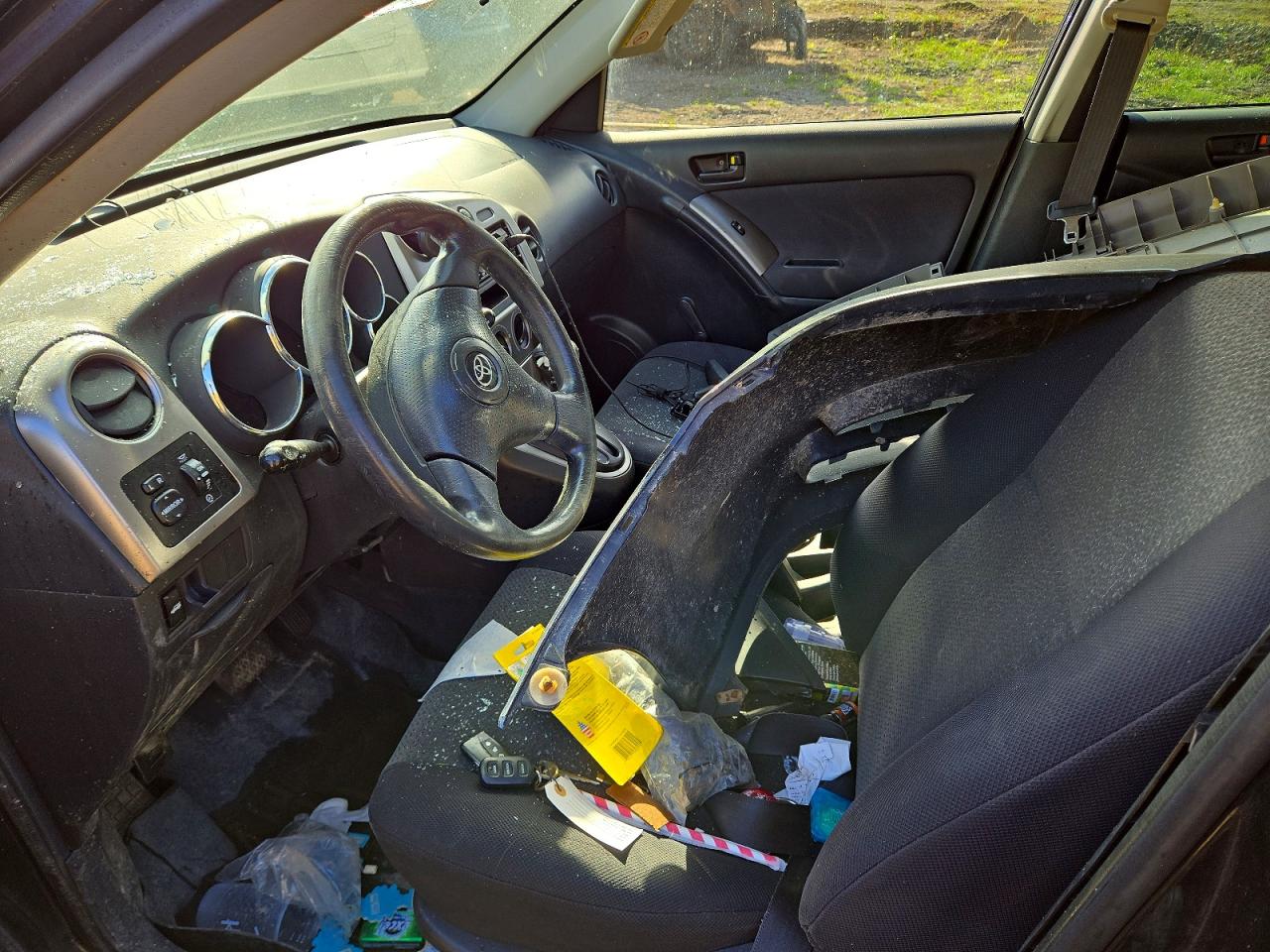 2004 TOYOTA MATRIX
